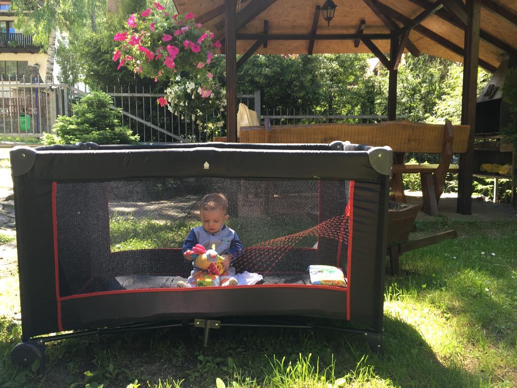 Zimorodek Poczuj Z Nami Magie Karpacza Spacerujac Do Centrum Widok Na Sniezke Guest house