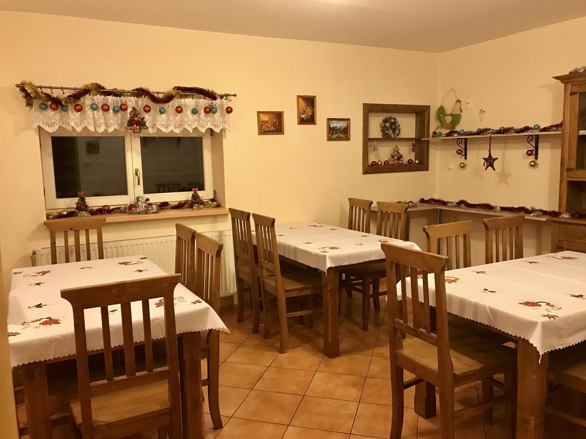 Zimorodek Poczuj Z Nami Magie Karpacza Spacerujac Do Centrum Widok Na Sniezke Guest house